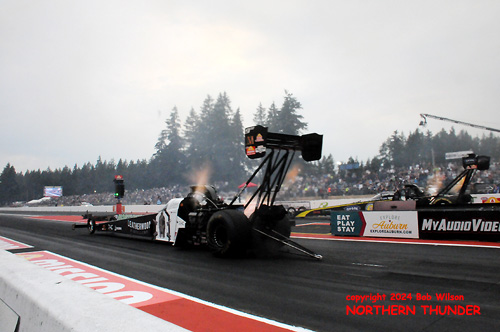 Tony Schumacher (near lane) vs Brittany Force (far 
lane)